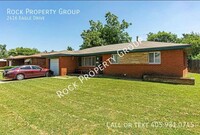 Building Photo - 3 bedroom, 1 bath, 1 car garage in Epperly...