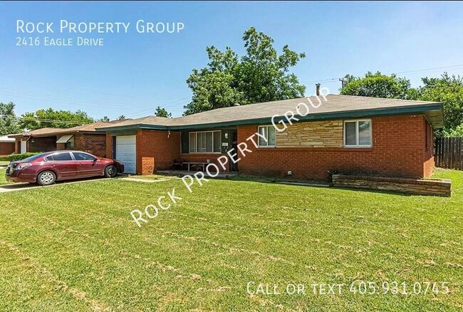 Primary Photo - 2416 Eagle Dr