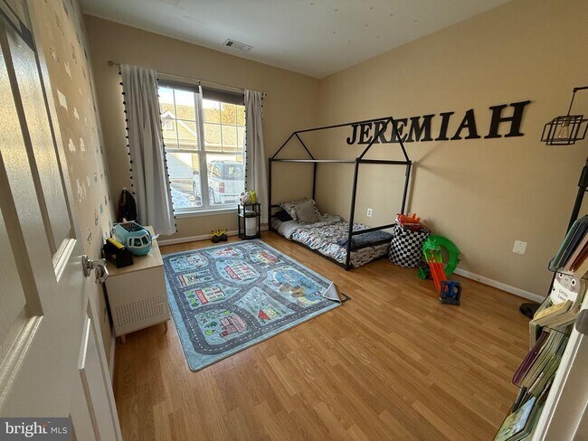 Building Photo - 13331 Connor Dr