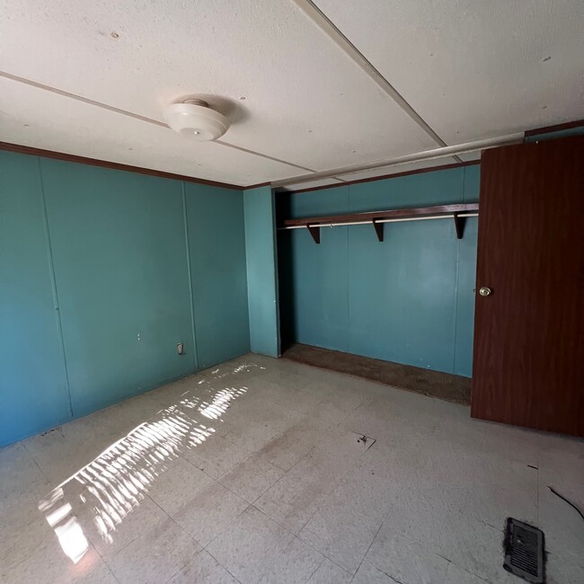 Building Photo - 1481 Holly Grove Rd