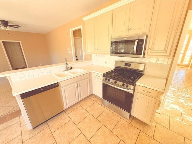 Building Photo - 2506 Partridge Ct