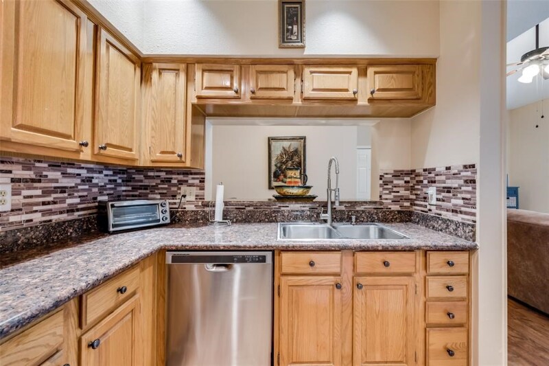 Building Photo - 14400 Montfort Dr