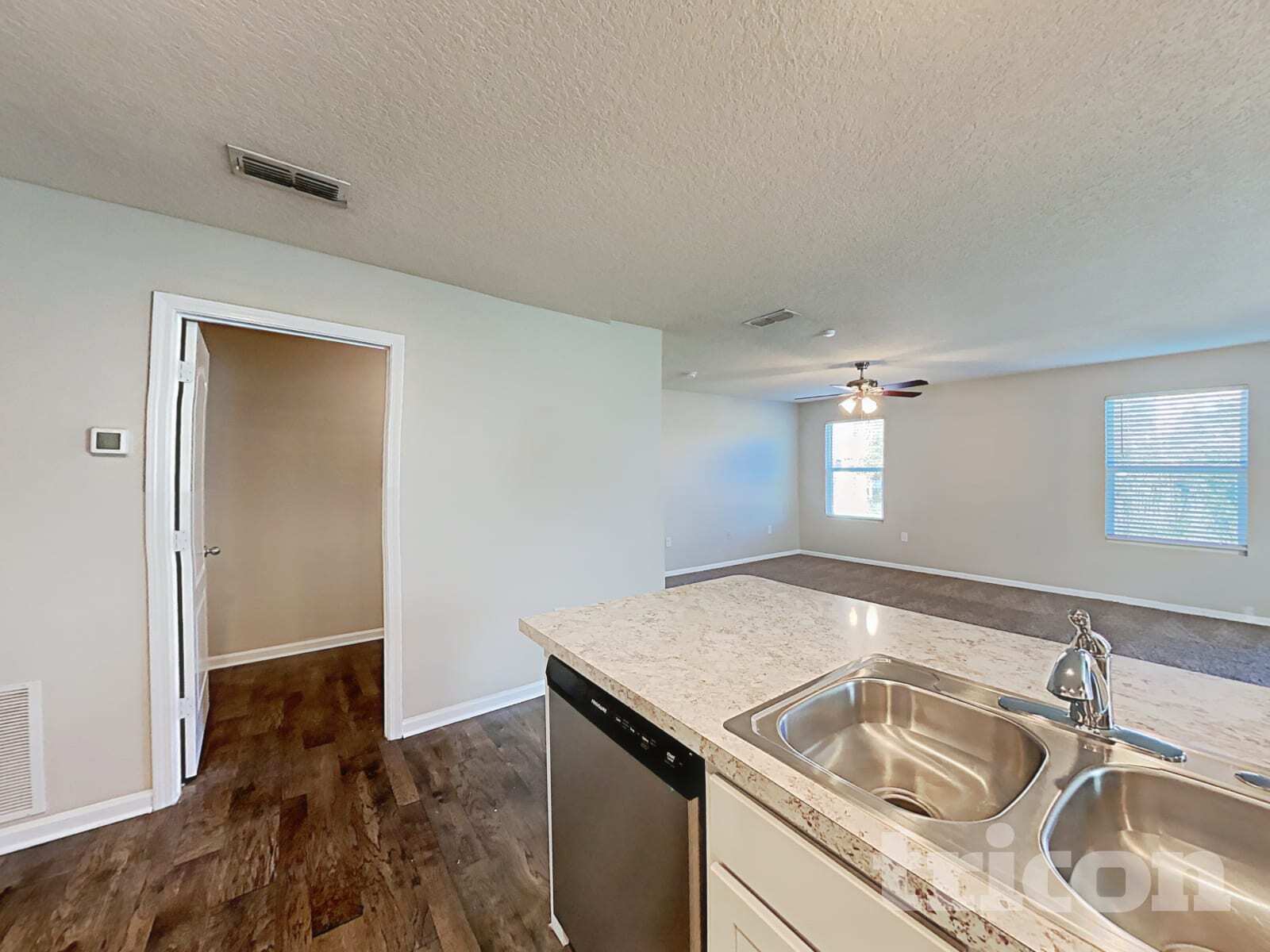 Building Photo - 12043 Sea Grove Pl