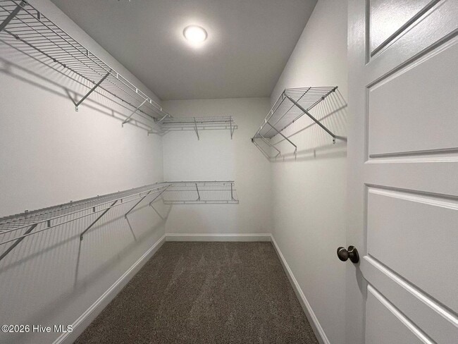 Building Photo - 143 Lonesome Glory Dr