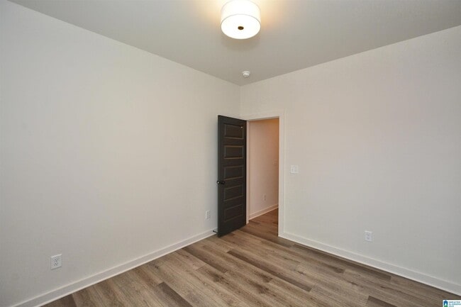 Building Photo - 1107 Windsor Sq