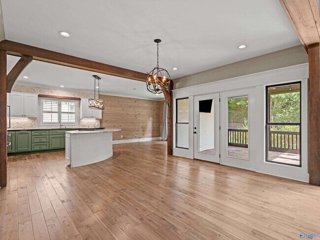 Building Photo - 180 Greystone Pass