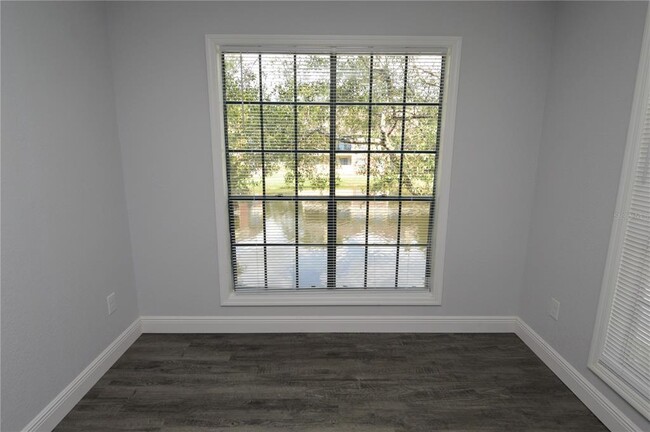 Building Photo - 8633 Fancy Finch Dr