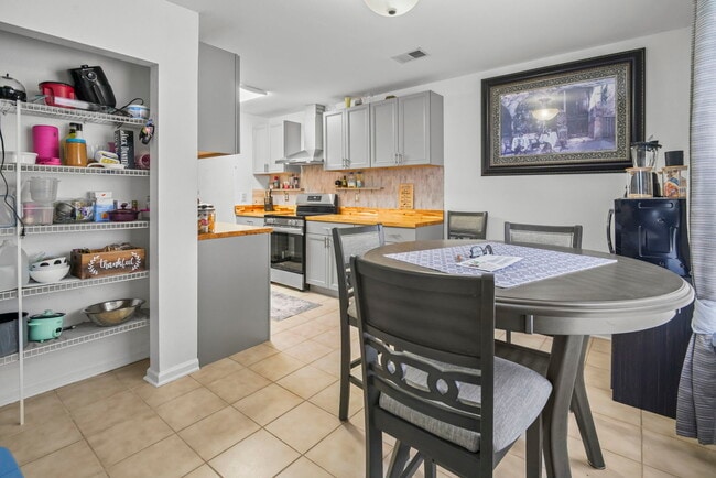 Building Photo - 309 McKendree Ln