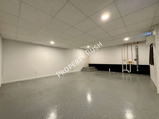 Building Photo - 7564 Passport Dr