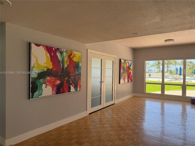 Building Photo - 750 N Ocean Blvd