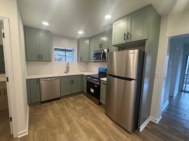 Building Photo - 132 Cardinal Dr