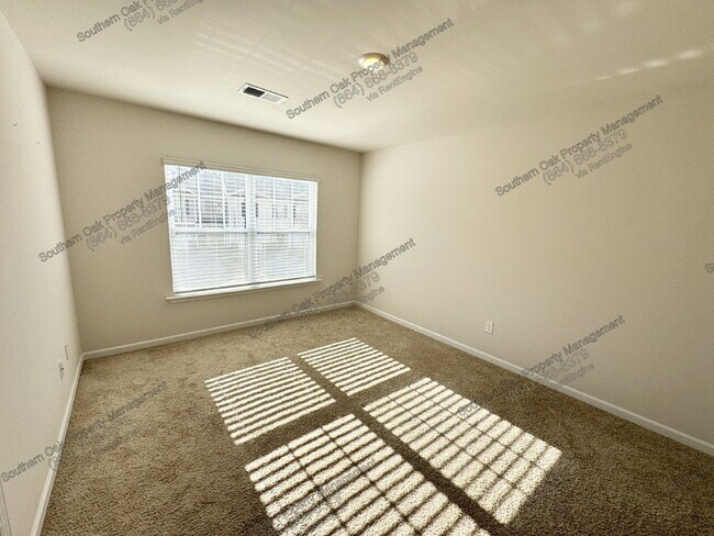 Building Photo - 308 Oakmont Valley Trl