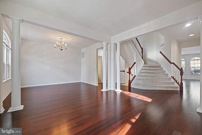 Building Photo - 942 Hall Station Dr