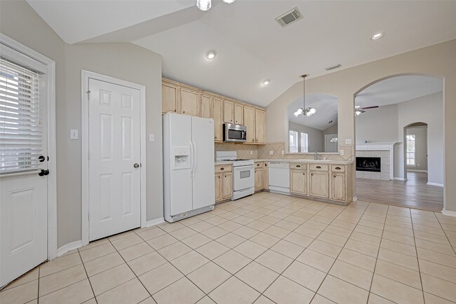 Building Photo - 5602 Eagle Sky Blvd