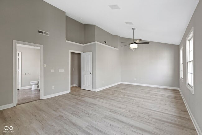 Building Photo - 12922 Ives Way