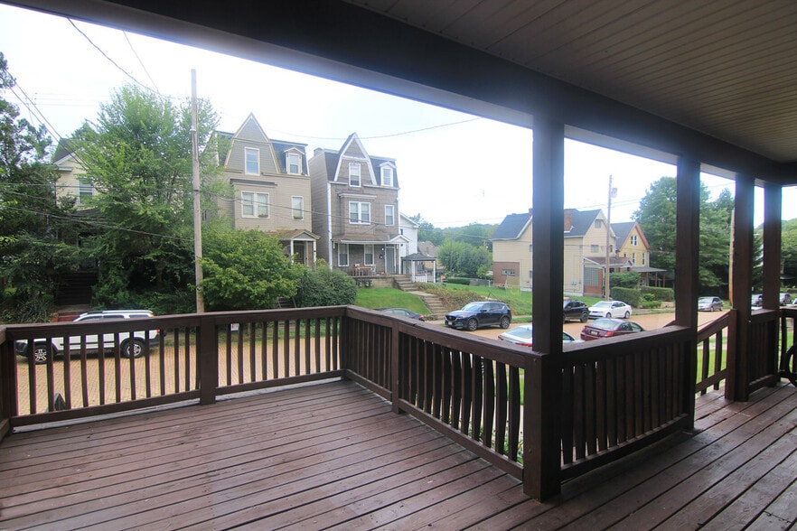 Building Photo - 431 Rebecca Ave