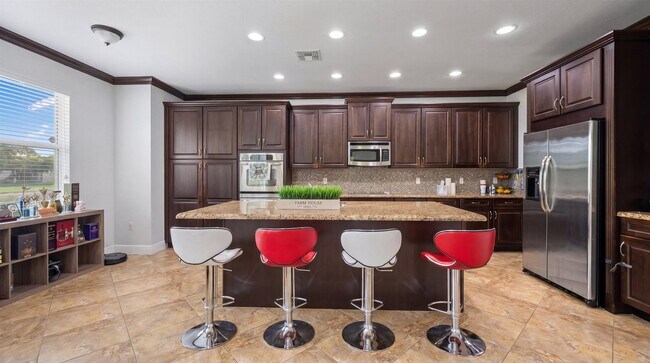 Building Photo - 2352 Bellarosa Circle