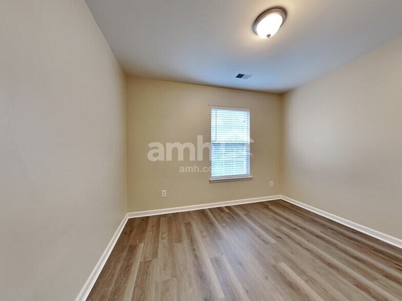 Building Photo - 5329 Deep Blue Ln