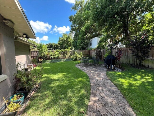 Building Photo - 540 Central Ave