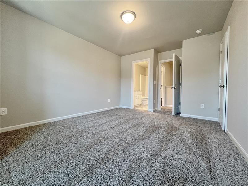 Building Photo - 5495 Rock Place Ct