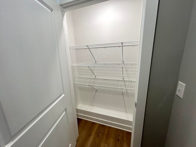 Building Photo - 1611 KY-1247