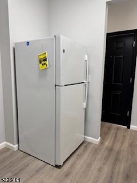 Building Photo - 118-120 W 2nd Ave