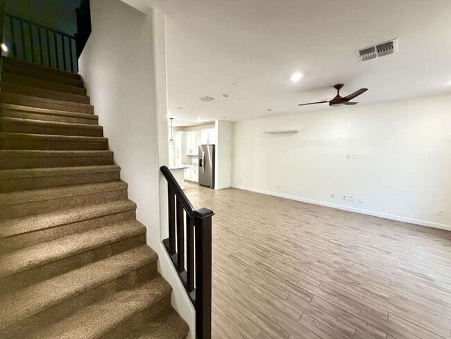 Building Photo - 4077 S Sabrina Dr