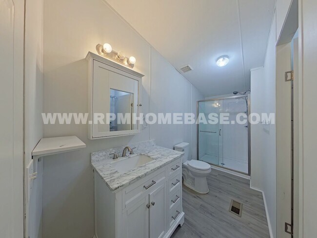 Building Photo - 3079 Cosson Cir
