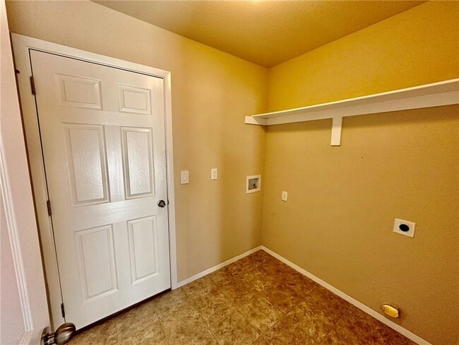 Building Photo - 816 NW 68th Ave