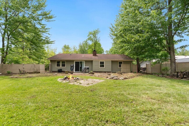 Building Photo - 515 Ward Dr