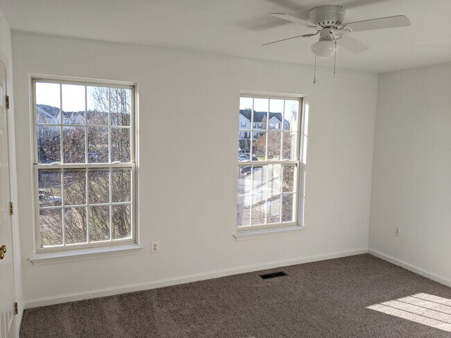 Building Photo - 6516 Daytona Ct