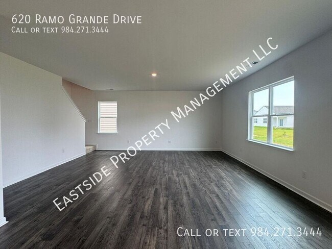Building Photo - 620 Ramo Grande Dr