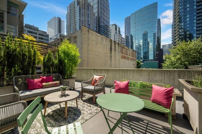Building Photo - 1 bedroom in Seattle WA 98121
