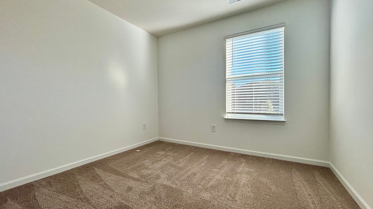 Building Photo - 333 Emma Victoria Wy