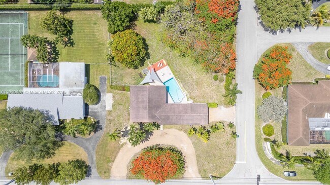 Building Photo - 6760 SW 144th St