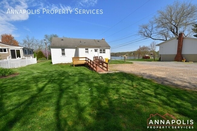 Building Photo - 3043 Riva Rd