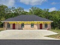 Building Photo - 269 Chisholm Trail