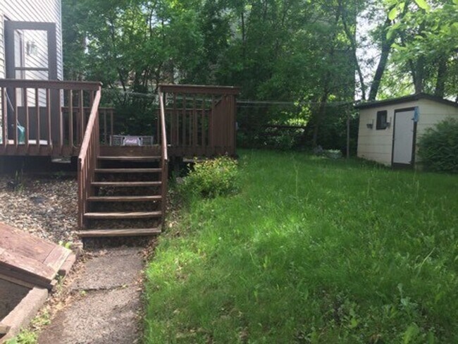 Building Photo - 732 N 23rd Ave W