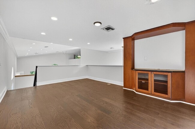 Building Photo - 6249 NW 78th Manor