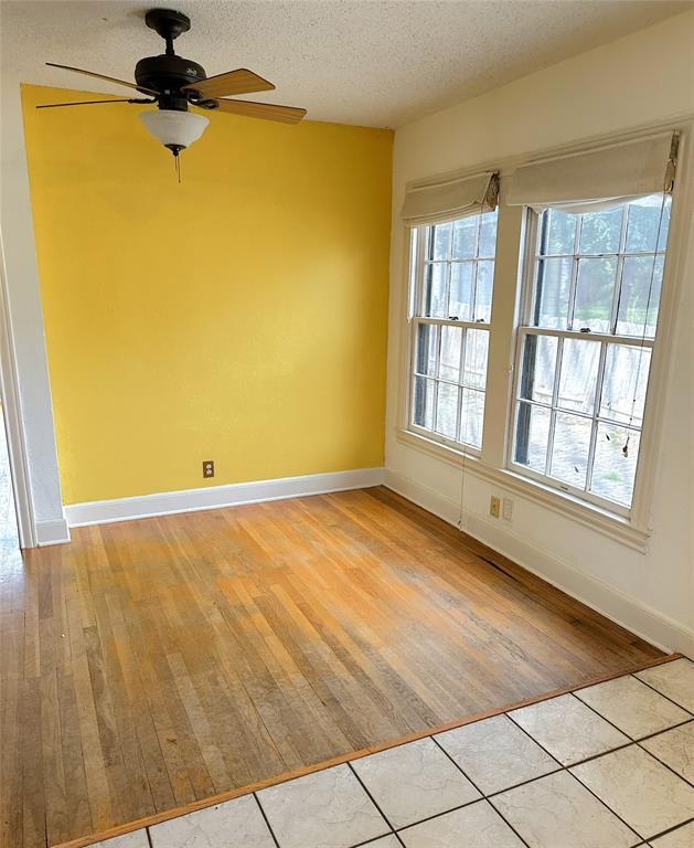 Building Photo - 2003 Montclaire St