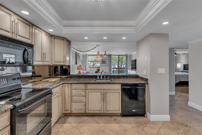 Building Photo - 2900 NE 14th Street Causeway