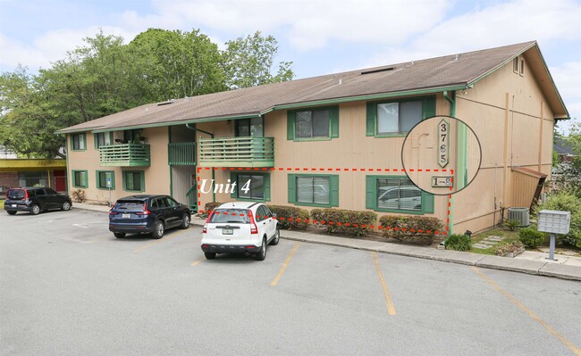 Building Photo - 3765 Crown Point Rd
