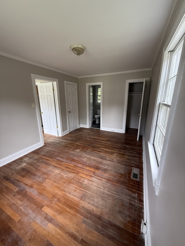 Building Photo - 40 Echols Dr