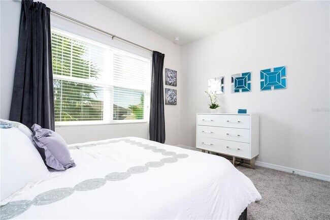 Building Photo - 15205 Shonan Gold Dr