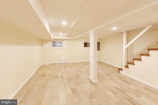 Building Photo - 628 Madison St NW