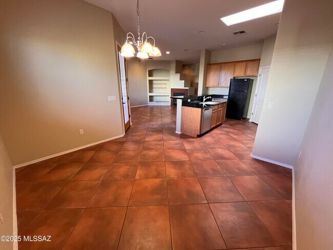 Building Photo - 13451 E Ace High Dr