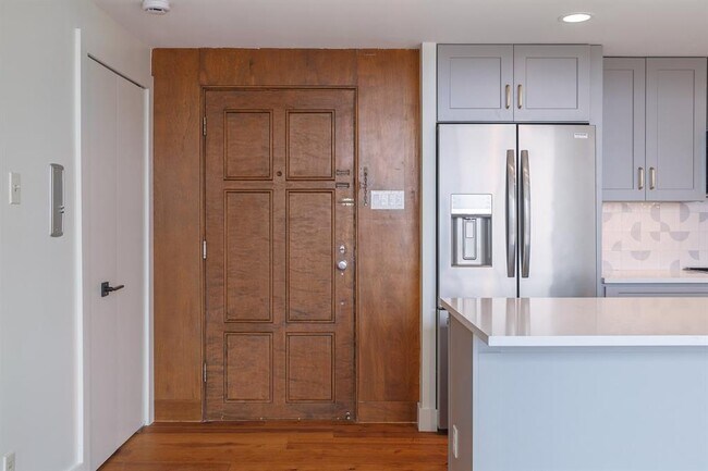 Building Photo - 1801 Lavaca St