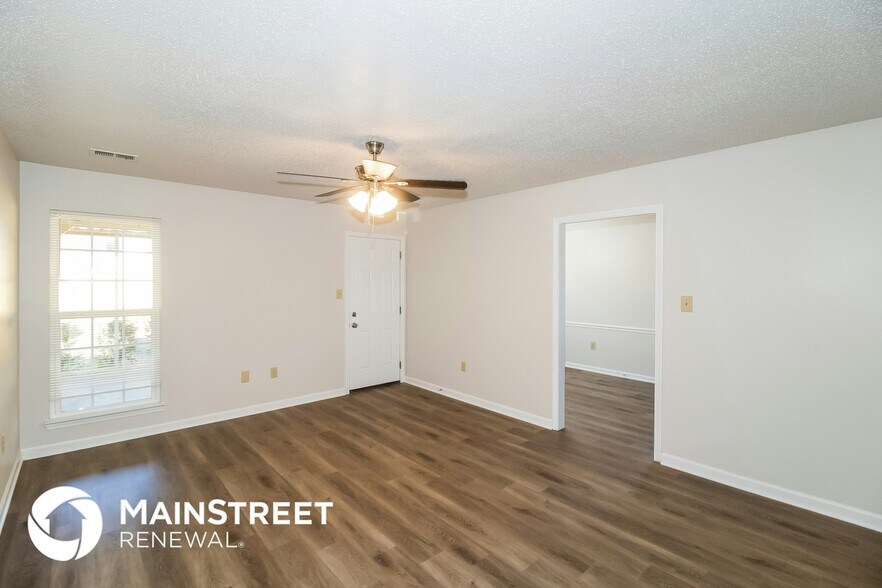 Building Photo - 7650 Coral Meadows Dr