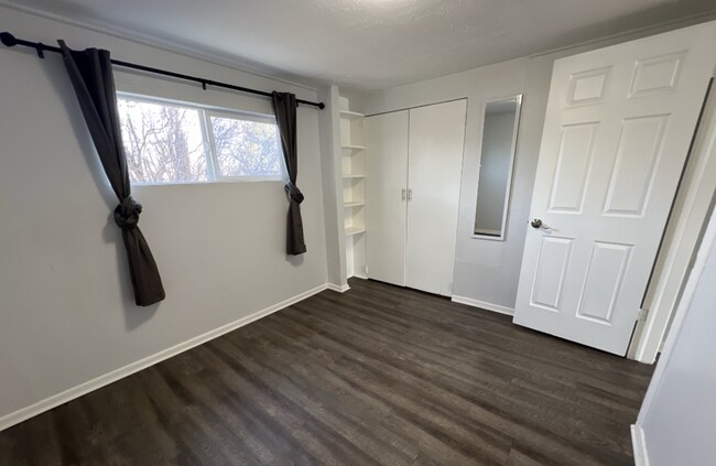 Building Photo - Updated 1 Bedroom 1 Bathroom Ranch Home in...