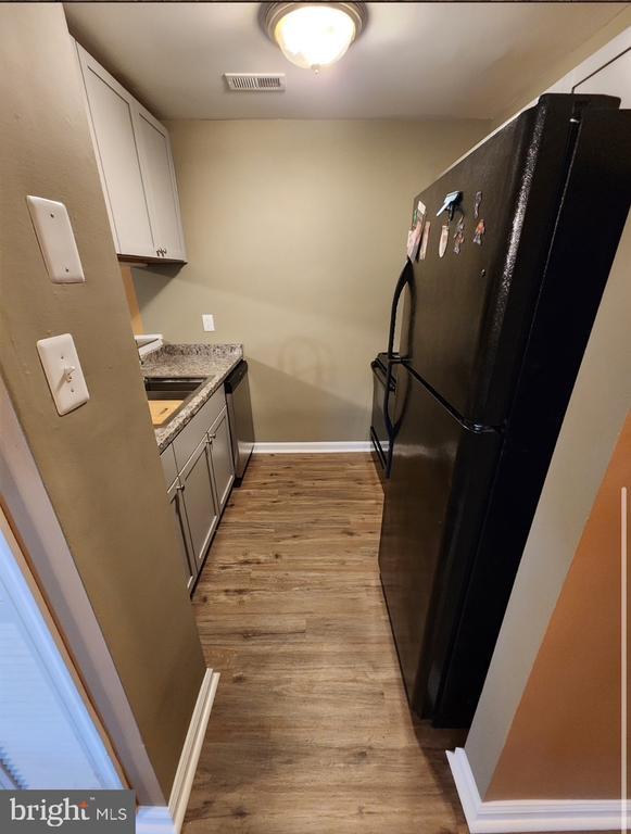 Building Photo - 1302 Sugarwood Cir